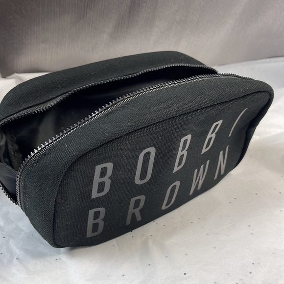 Bobbi Brown Makeup Bags - Picture 8 of 8